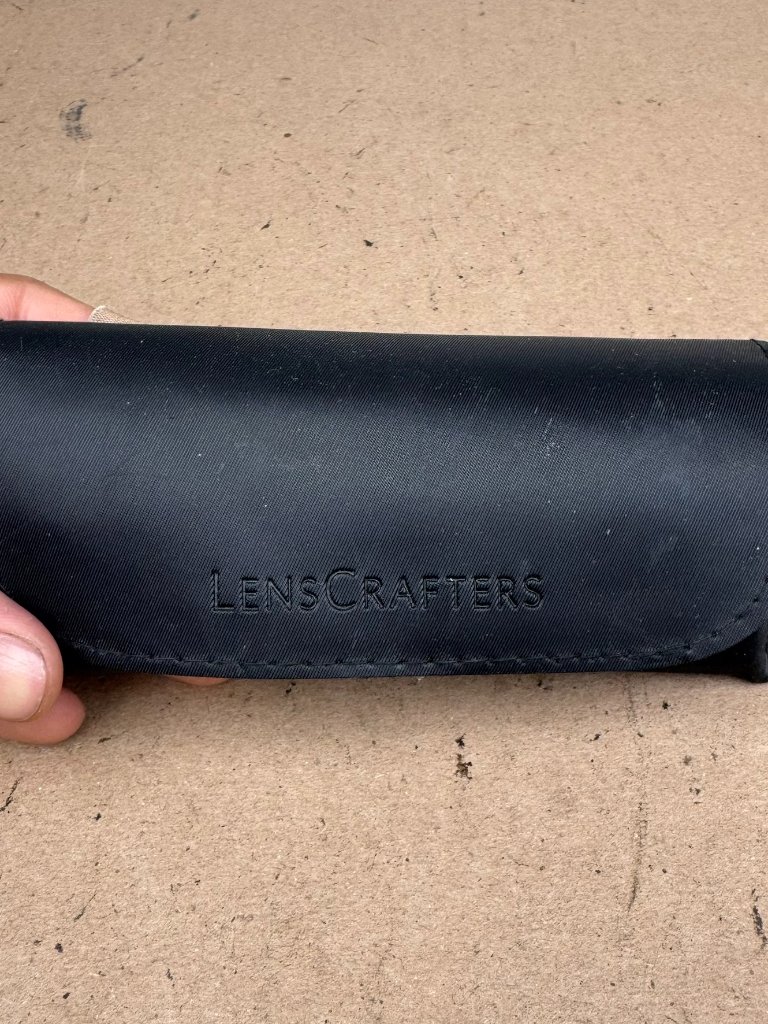 Lenscrafters Unisex Black Soft Eyeglasses Sunglasses Case Pouch Closure Lenscrafters Unisex Black Soft Eyeglasses Sunglasses Case Pouch Closure